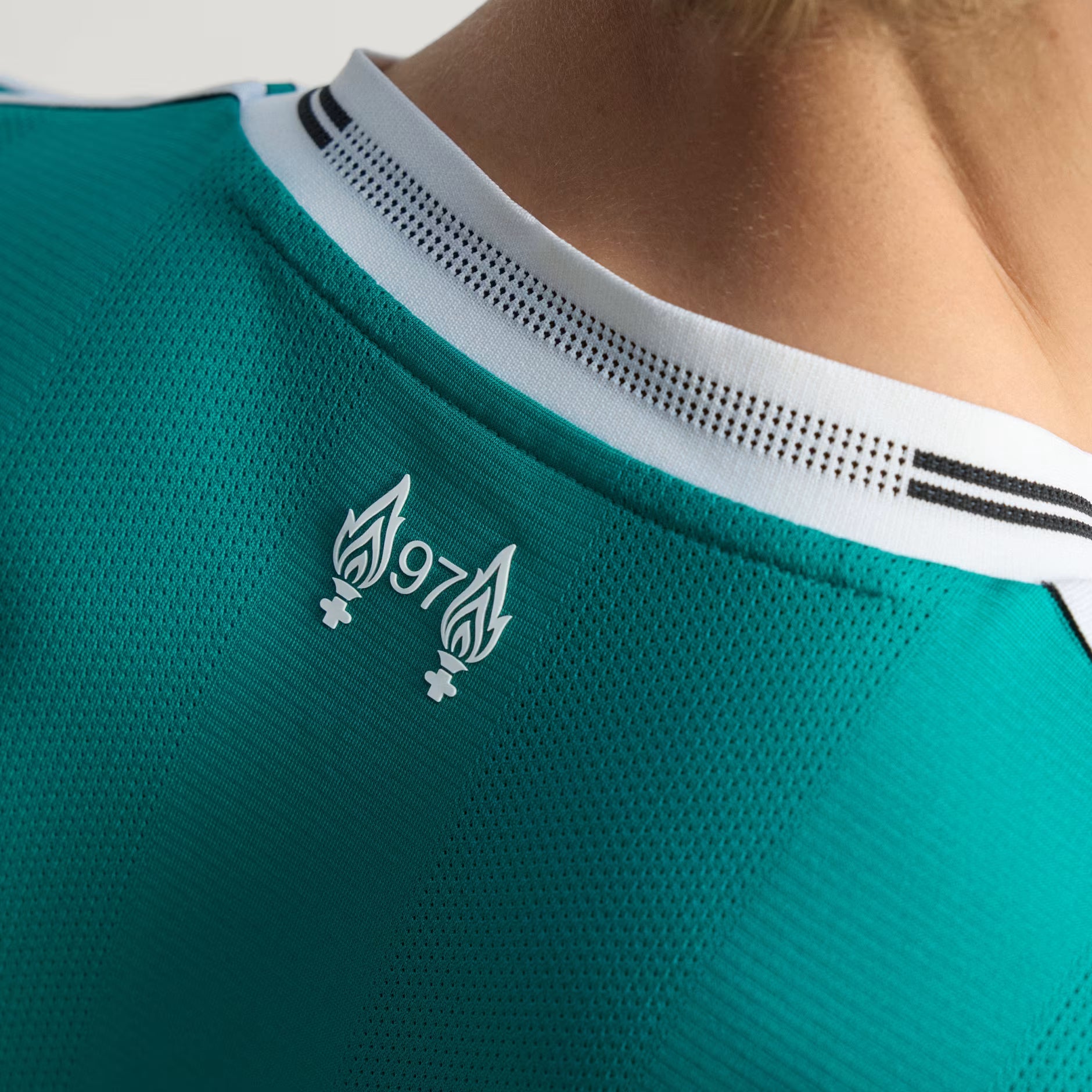 LIVERPOOL FC | 25/26 Men's Third Jersey